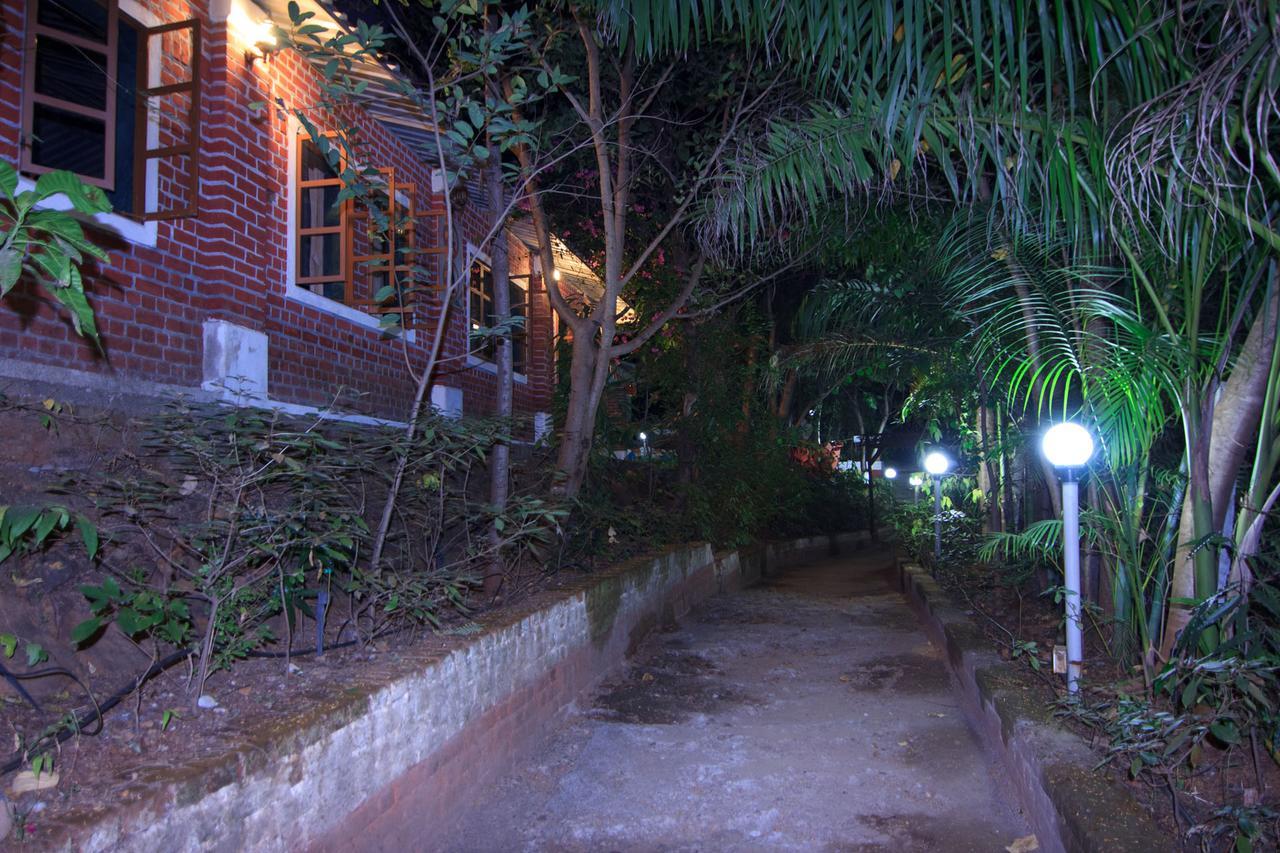 Sterling Nature Trails Dabhosa , Jawahar Birjpara Bagian luar foto